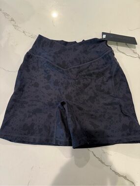 Alphalete Black Camo High-Waist Bike Shorts